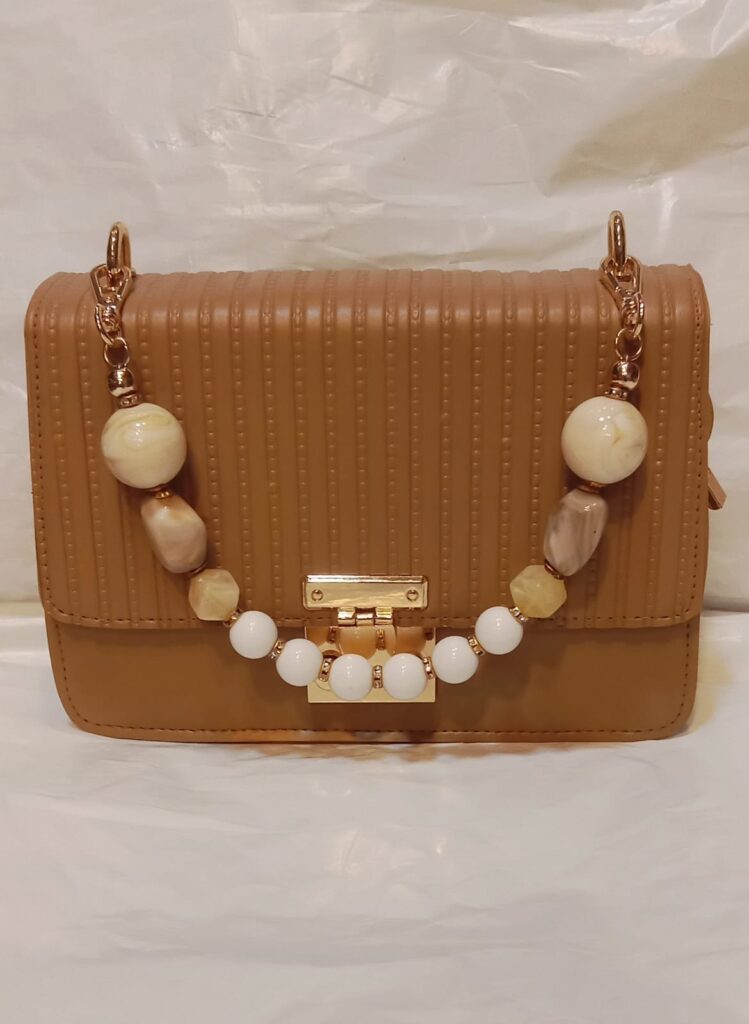 Stylish Handbag for Casual & Special Occasions