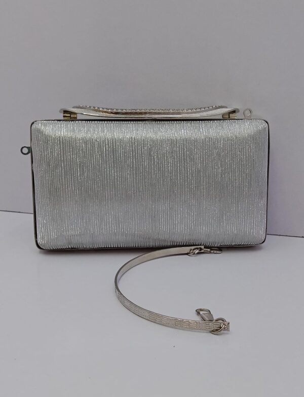 Stunning Sliver Clutch Bag with Chain Strap (Copy)