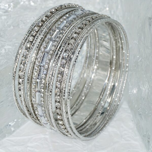 European and American trendy neutral style bracelet - Image 9