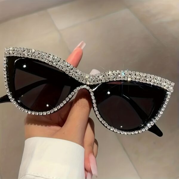 European and American Women's Rhinestone Designer Decorative Glasses - Image 7