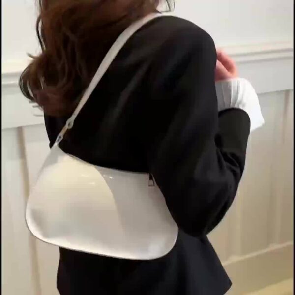 Lightweight Zipper Closure Shoulder Bag - Image 11