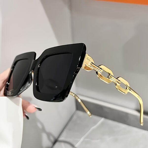 Oversized square fashion glasses with PC lenses - Image 3