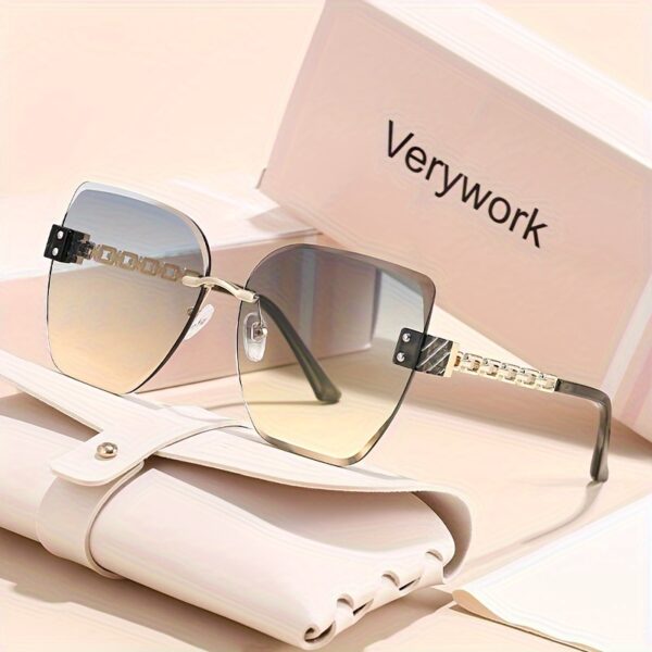 Verywork Women's Retro Square Frame Fashion Glasses - Image 4