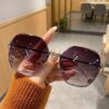 Fashionable Frameless Gradient Color Fashion Glasses - Image 2