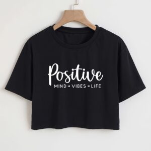 Short T-Shirt with Letter Patterns for Targeted Streaming
