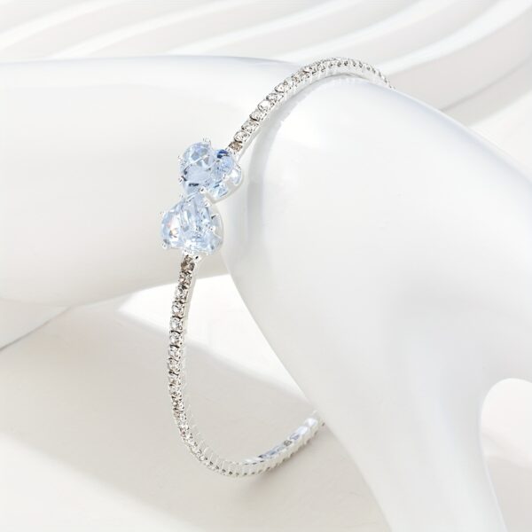 1 pc Elegant Silver-Tone Open-End Heart-Shaped Zirconia Bracelet - Image 5