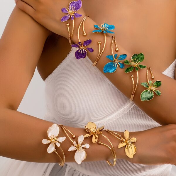 Bohemian Floral Enamel Flower Bracelets for Women