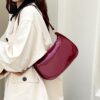 Lightweight Zipper Closure Shoulder Bag - Image 9