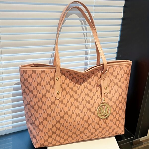 Perfect Lily Women's Vintage Synthetic Leather Tote Bag with Old Flower Pattern & Golden-Tone 'M' Charm - Image 4