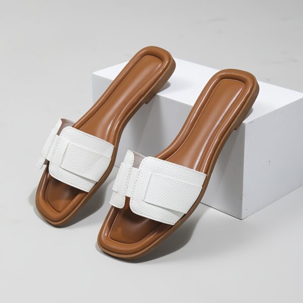 Women's Flat Sandals