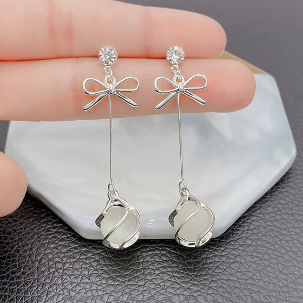 1 Pair Elegant Butterfly Bow Earrings - Image 5