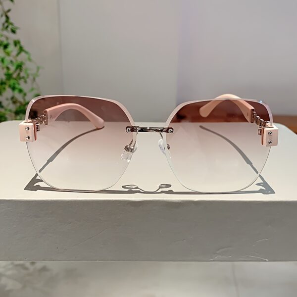 Fashionable vintage Women's glasses with large frames, borderless high-end fashion glasses - Image 10