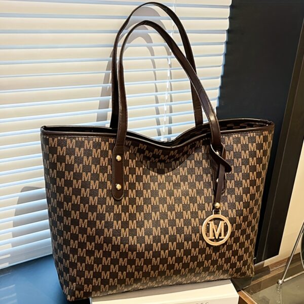 Perfect Lily Women's Vintage Synthetic Leather Tote Bag with Old Flower Pattern & Golden-Tone 'M' Charm - Image 3