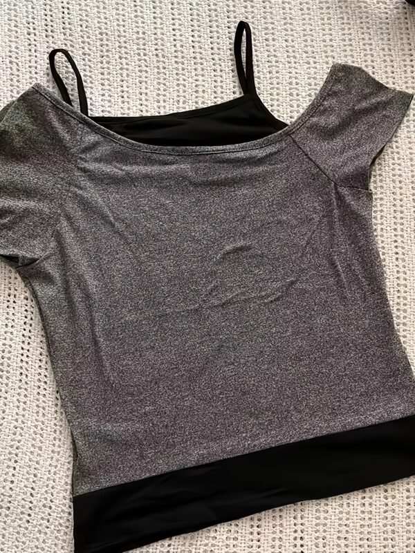 Two-Tone Gray & Black T-Shirt for Women - Image 3