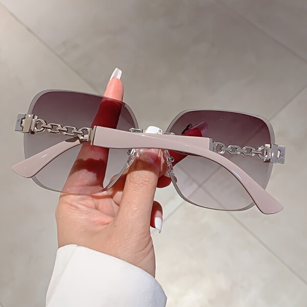 Fashionable vintage Women's glasses with large frames, borderless high-end fashion glasses - Image 11