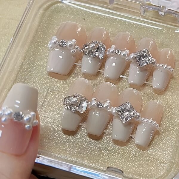 10pcs Handmade Medium-Length Trapezoid Press-On Nails - Image 3