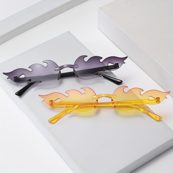 2024 Popular Model Decorative Glasses with a Coated Dual-Color Gradient Flame Design