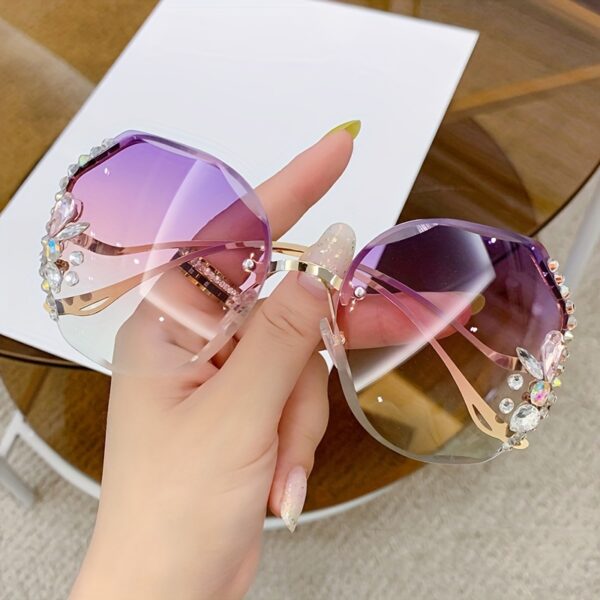 Buy 1 Get 1 Free, 2pcs Rhinestone Glasses, Women's Frameless Gradient Lens, Unique Bent Leg Design - Image 11