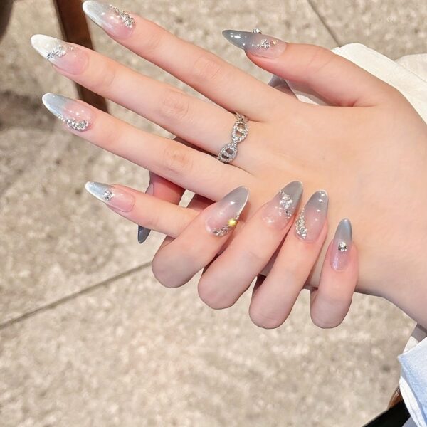 10pcs Luxury French Almond Shape Long Press On Nails - Image 3