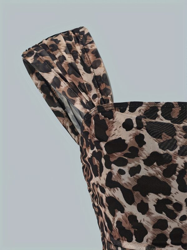 Backless Square Neck Tank Top with Micro-Elastic Leopard Print Straps - Image 3