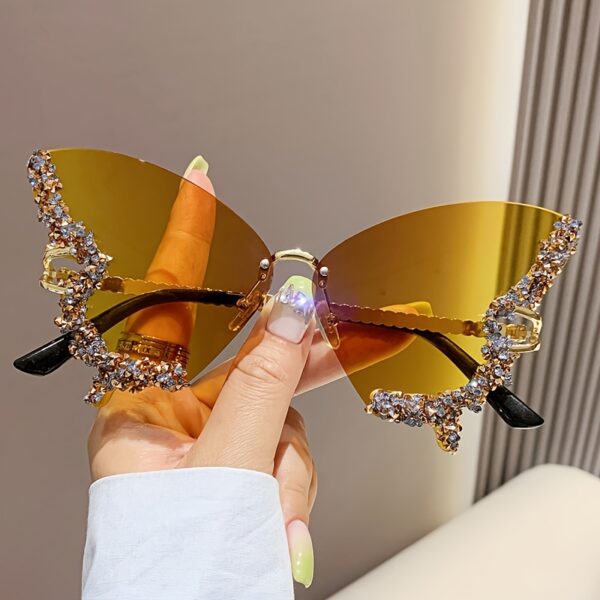 New Glasses Women's Butterfly Decorated Eyeglasses - Image 6