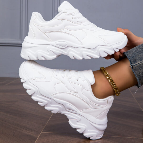Women's Casual Sneakers