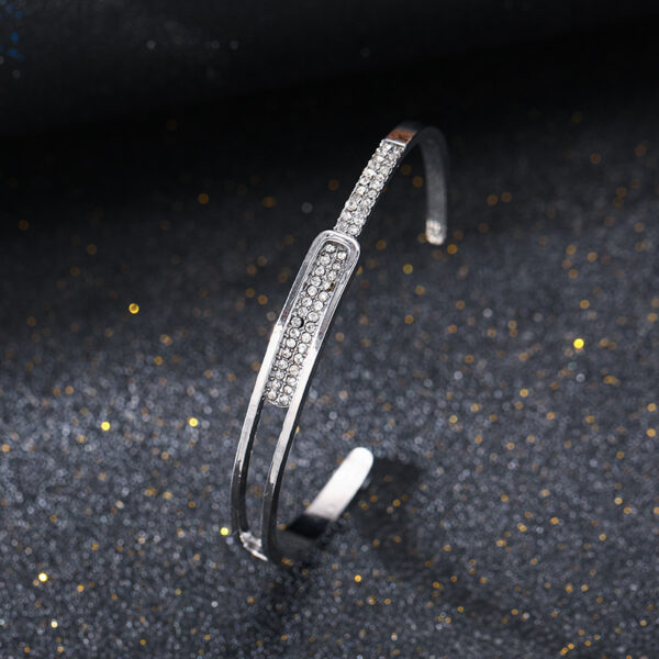 1pc Geometric Inlaid Synthetic Zirconia Bracelet