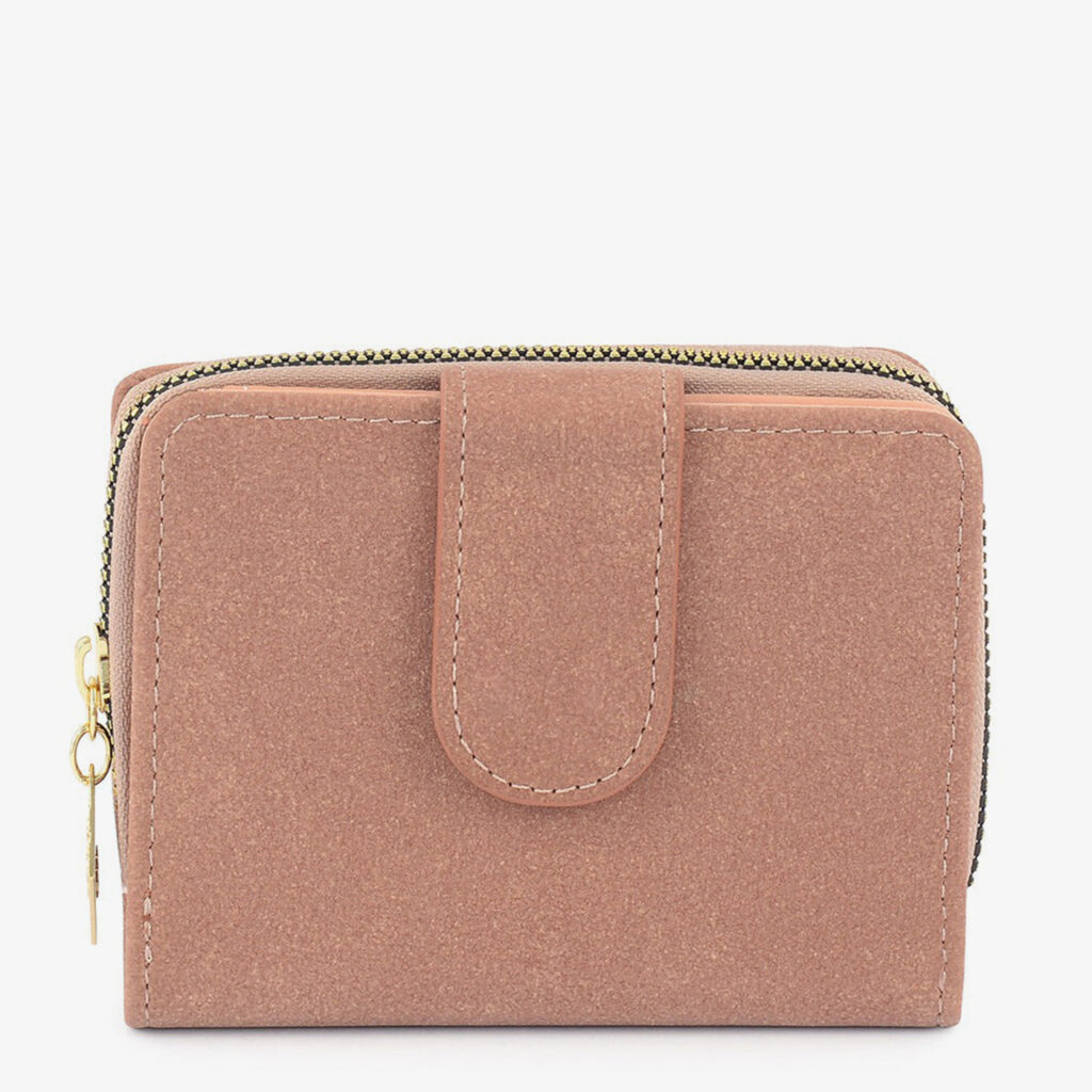 ChicBasics Wallet