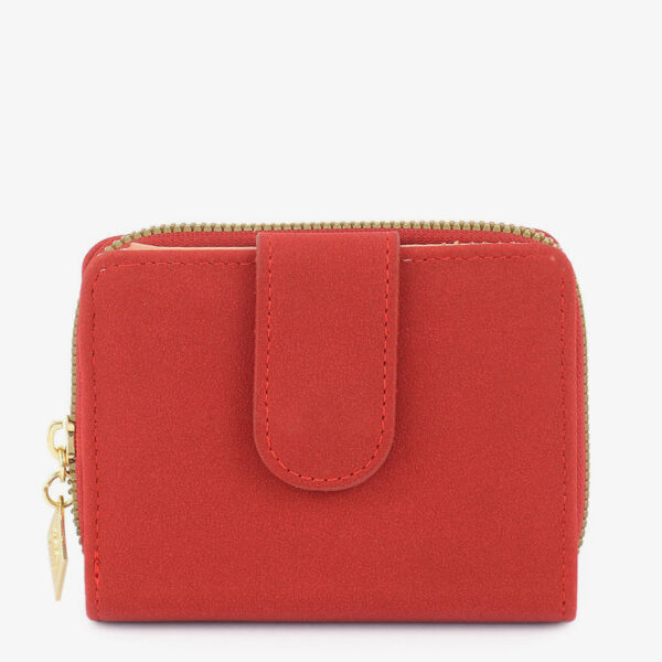 ChicBasics Wallet